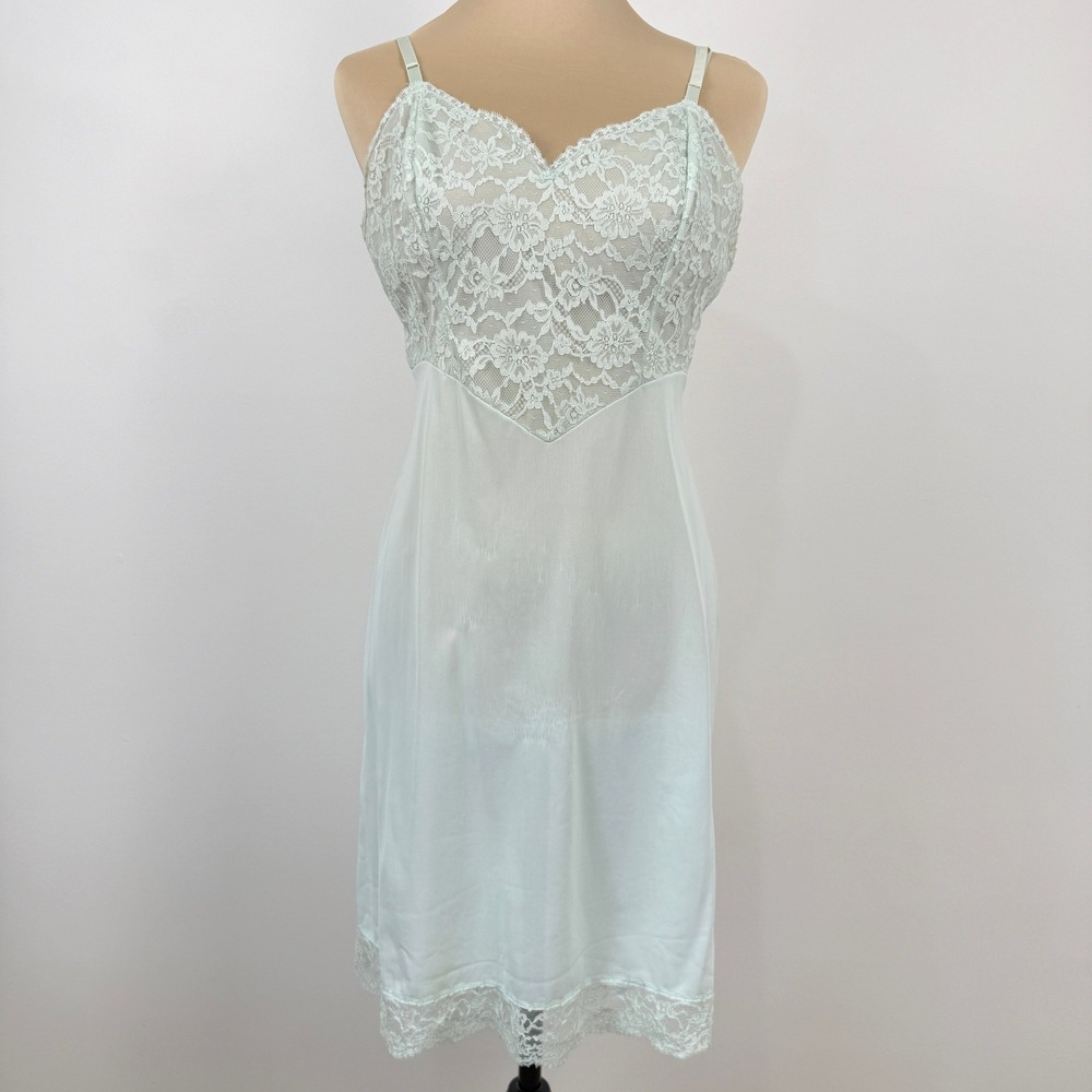 Vintage 70s 80s Vanity Fair Full Slip Women 36 Small Mint Green Lace Coquette